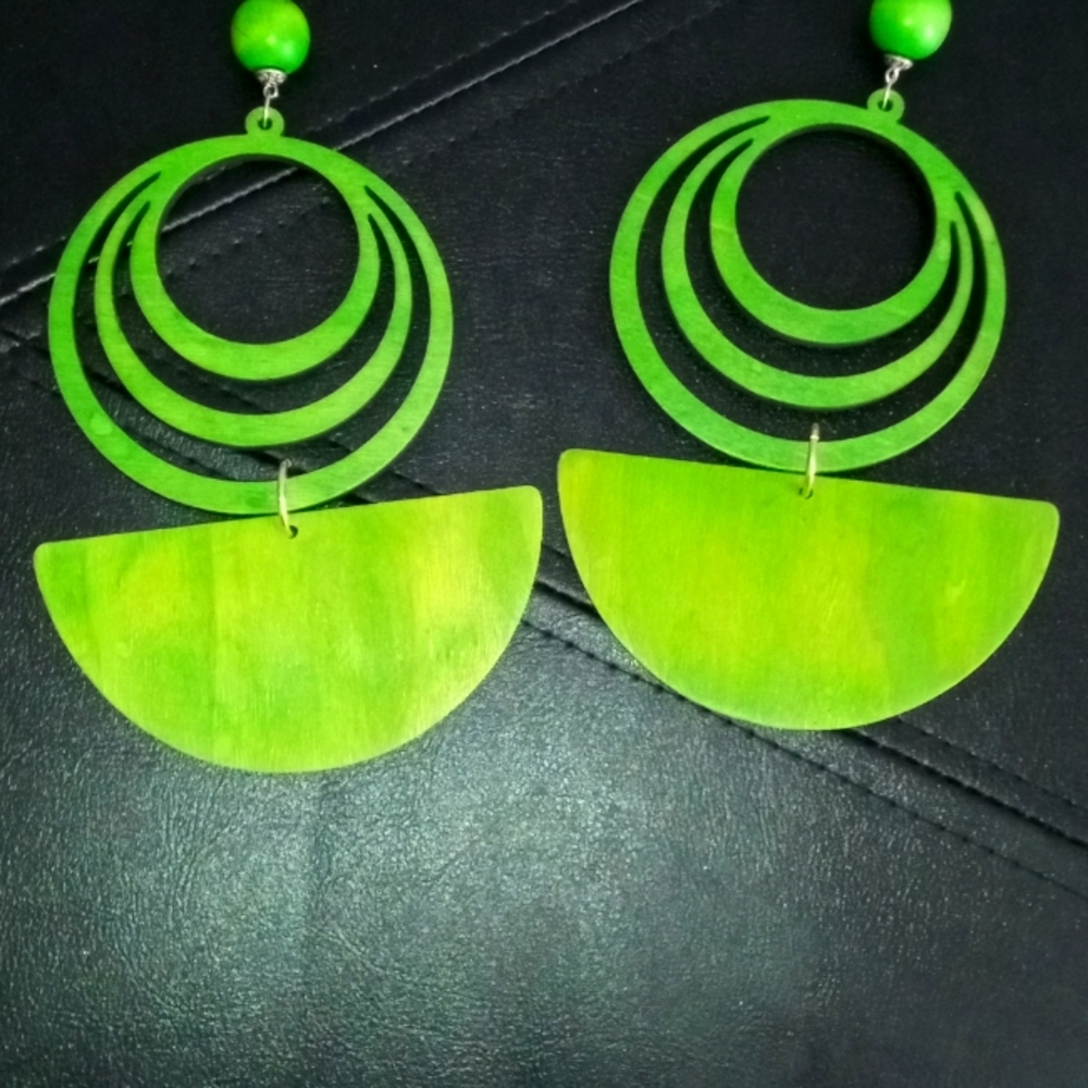 Beautiful Handmade Large Wooden Green Earring, Never Worn.